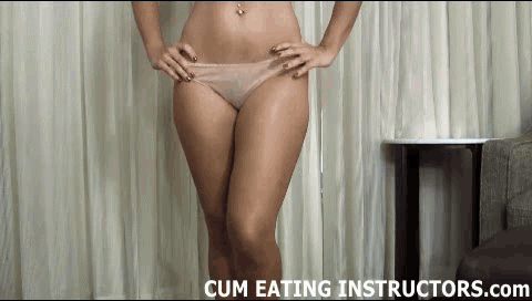 Sahrye giving cum eating instructions